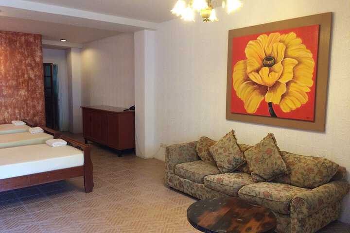 Room 16 of 42