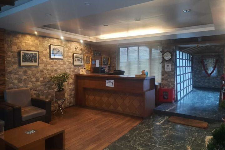 Hotel Interior 4 of 12