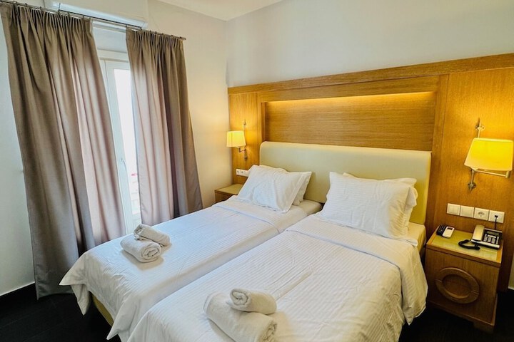 Room 21 of 44