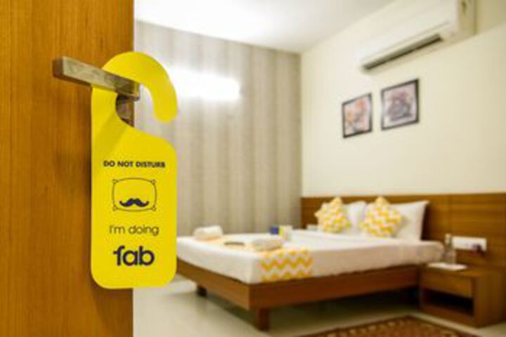 Room 5 of 20