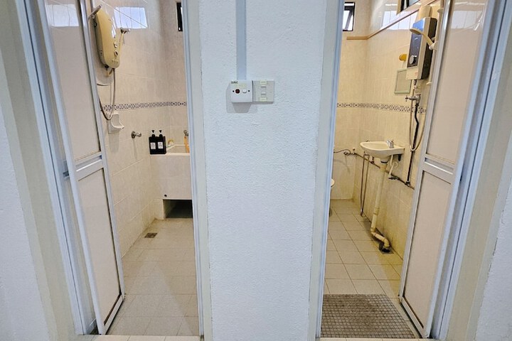 Room 46 of 62