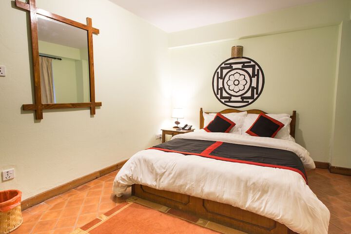 Room 10 of 40