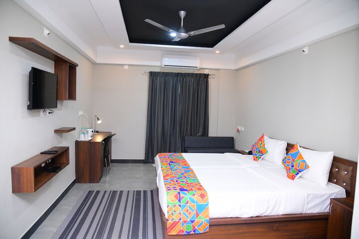 Room 29 of 34