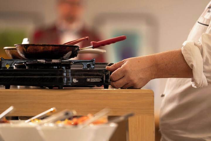 Breakfast/Coffee Service 100 of 135