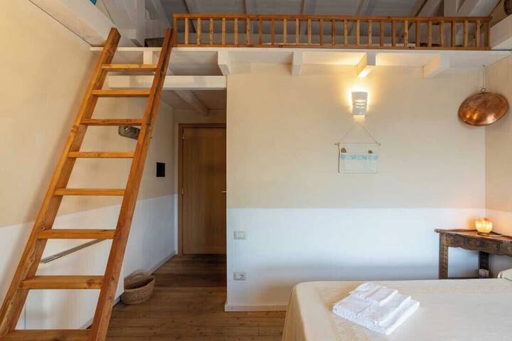 Room 74 of 164