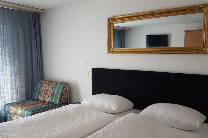 Room 13 of 57