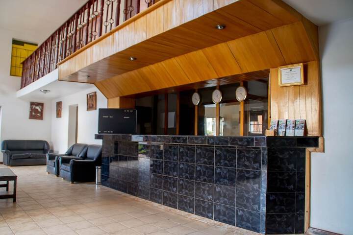 Hotel Interior 4 of 64