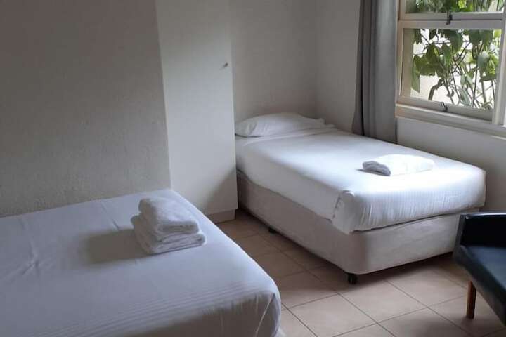 Room 12 of 29