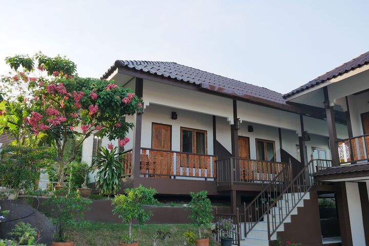 Pattana Resort