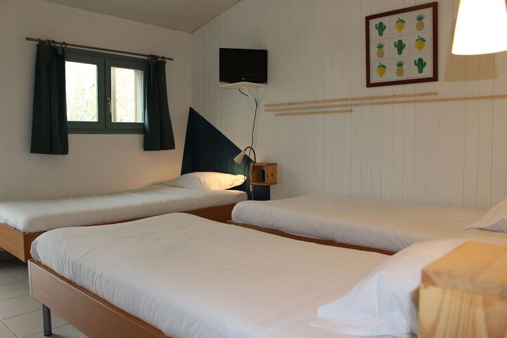 Room 3 of 54