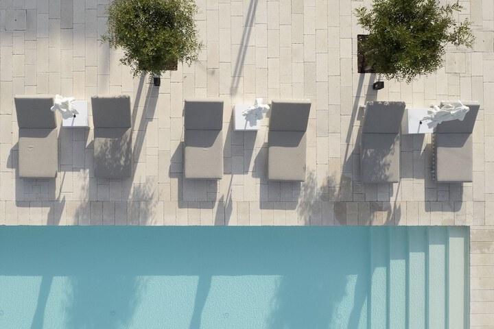 Hotel 100 of 104