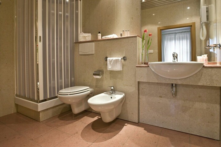 Bathroom Interior Photo