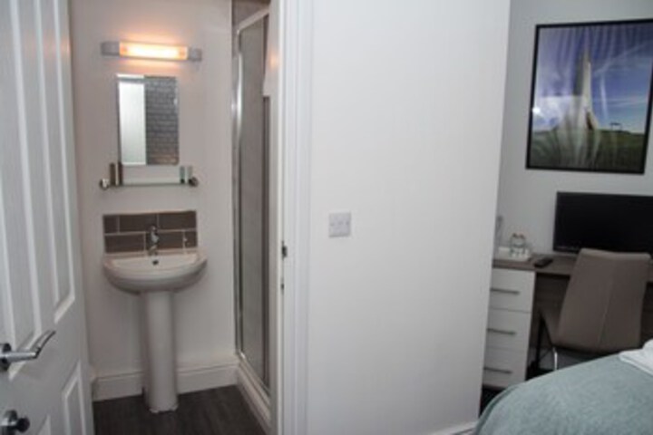 Room 5 of 36
