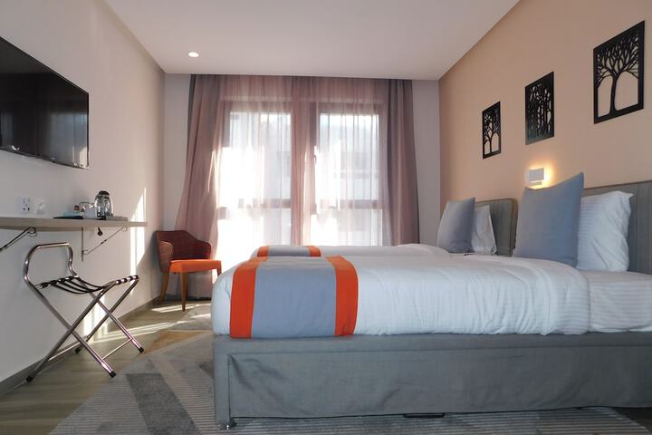 Room 19 of 53