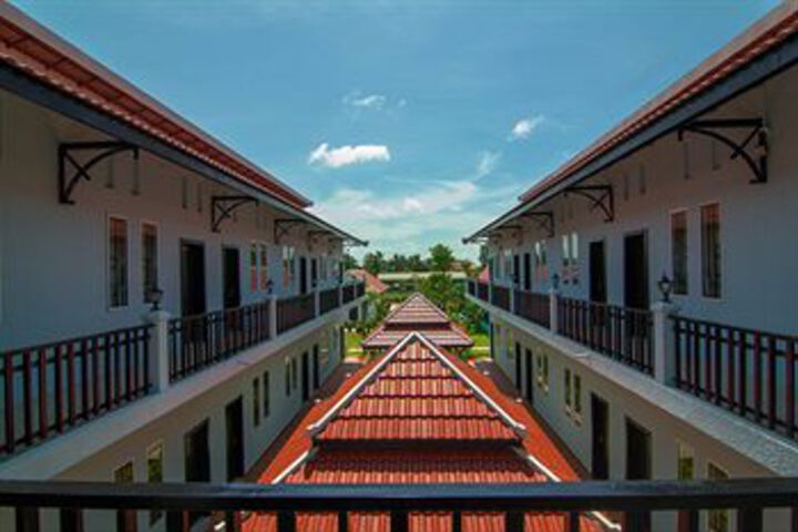 Var Sunny Angkor Suite Hotel