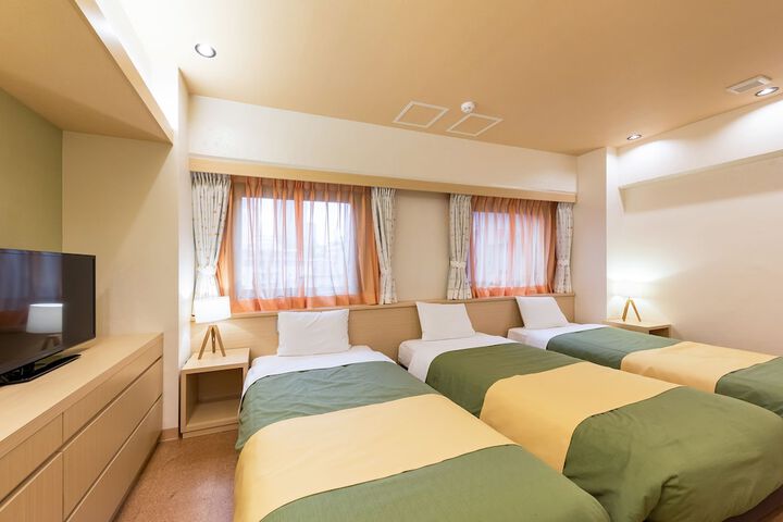 Room 15 of 52