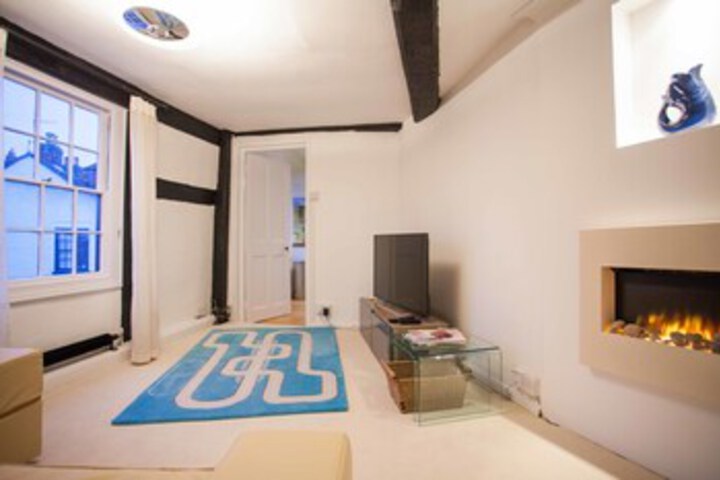 Room 18 of 40