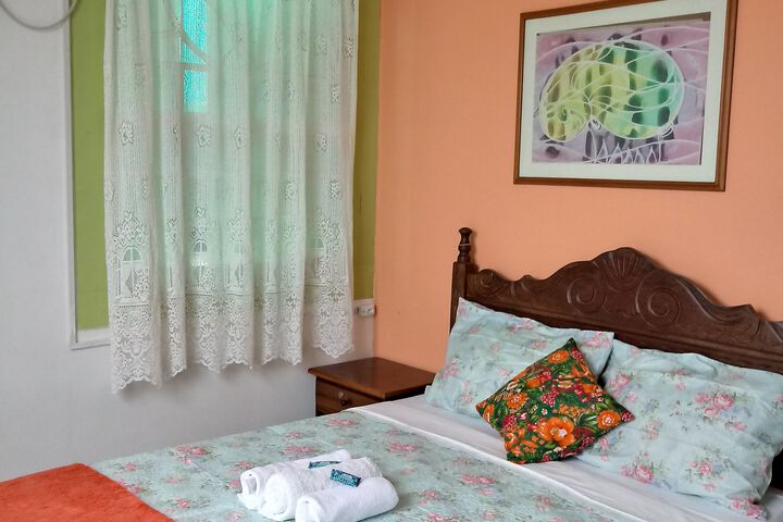 Room 10 of 22