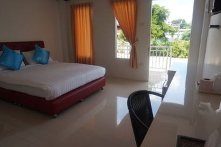 Room 11 of 22