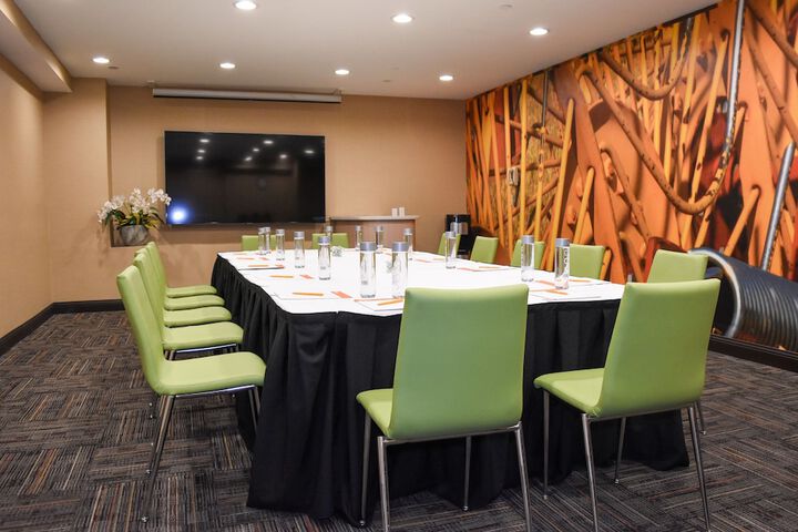 Meeting facility