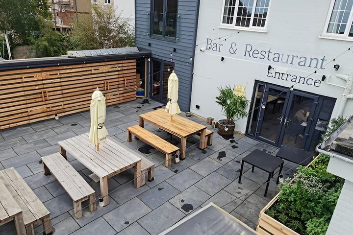 Terrace/Patio 107 of 119