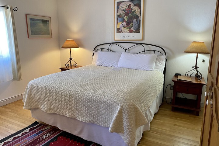 Room 7 of 49