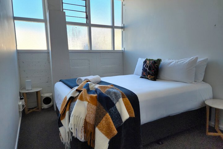 Room 16 of 123