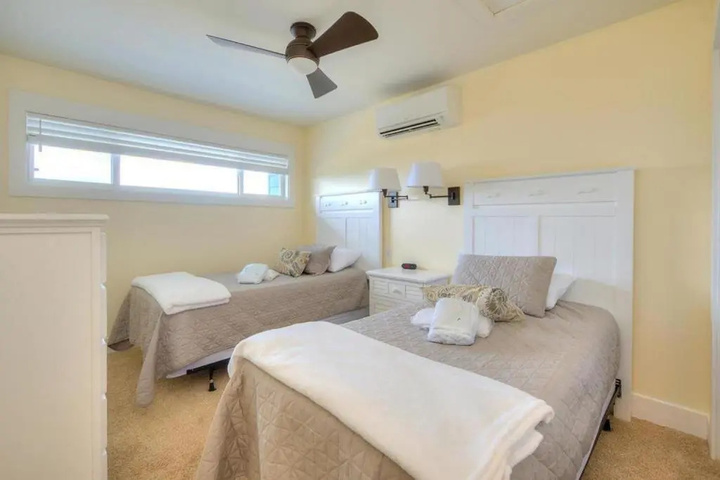 Room 6 of 21