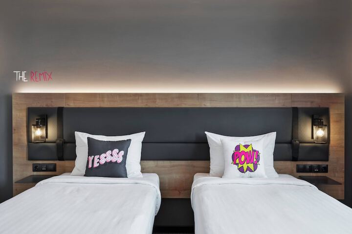 Room 21 of 66