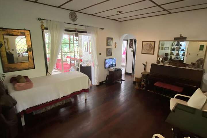 Room 40 of 90