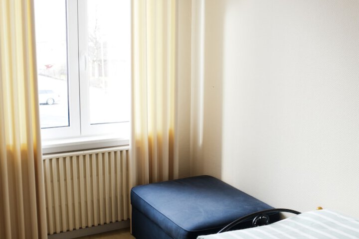 Room 12 of 35