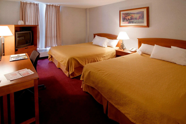 Room 2 of 18