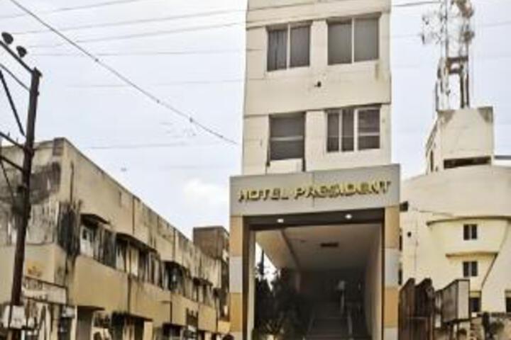 Hotel President