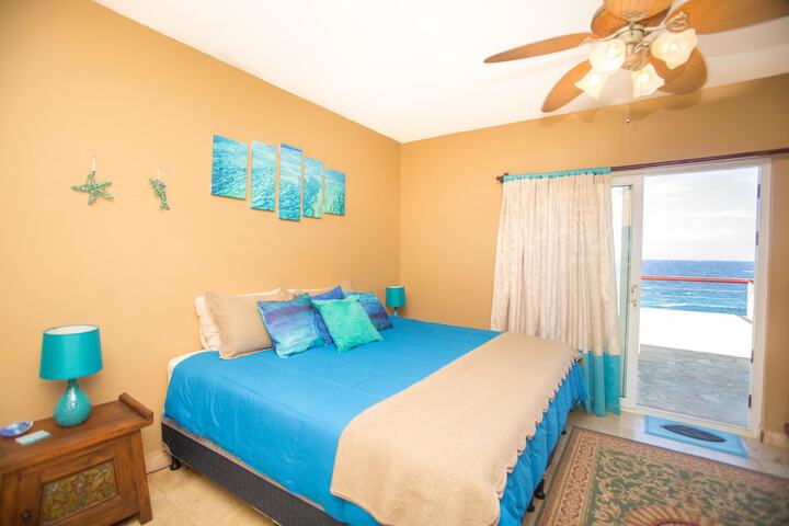 Room 7 of 39