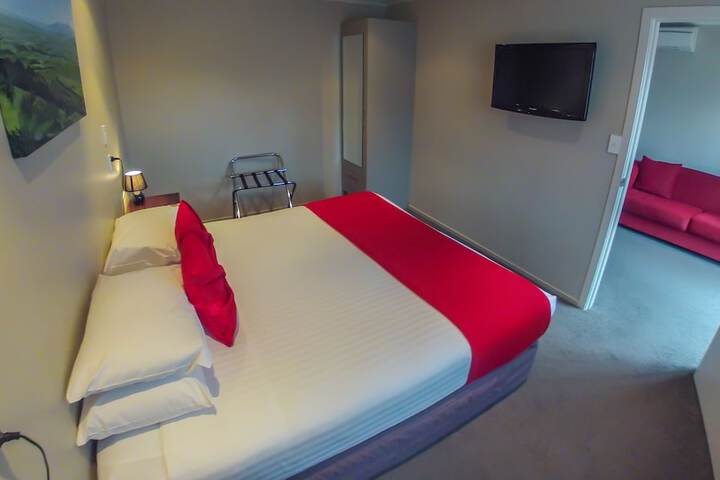 Room 7 of 46