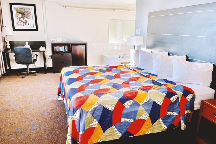 Room 15 of 62