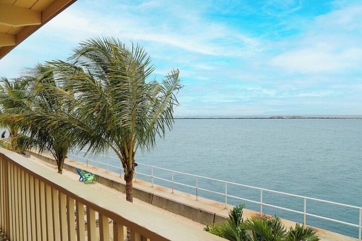 Image of Oceanic Motel