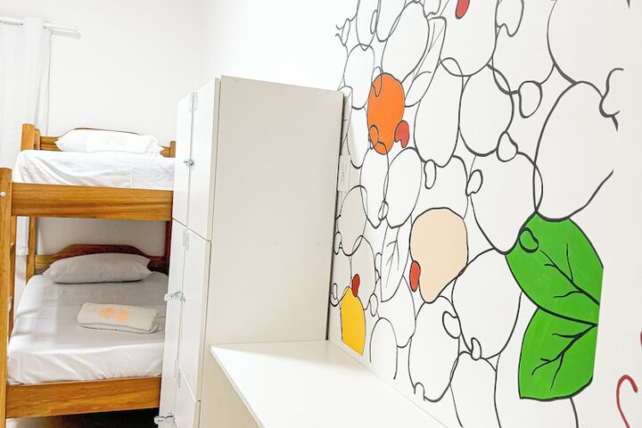 Room 6 of 29
