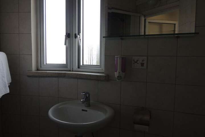 Room 14 of 21