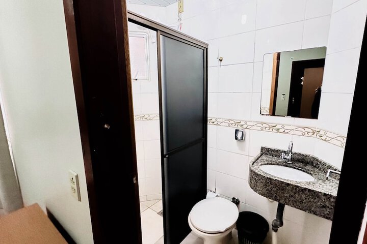 Room 10 of 61