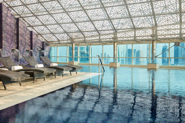Pool 60 of 180