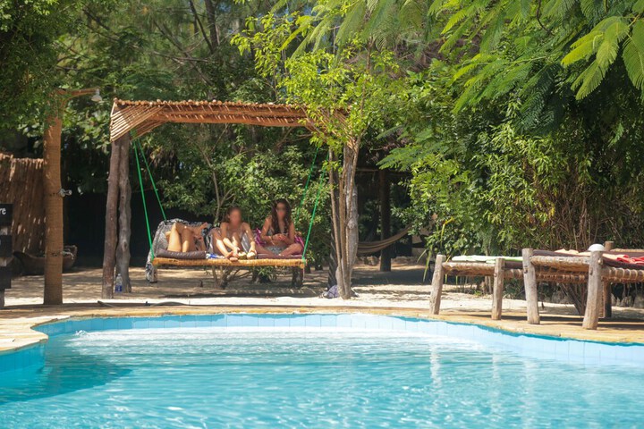 Pool 74 of 112