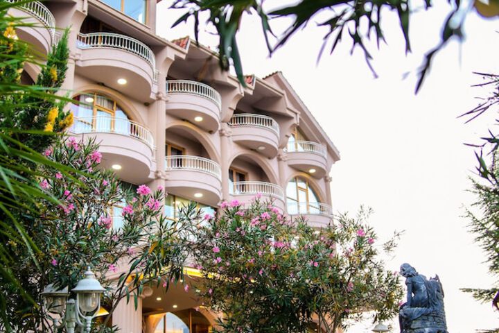 Hotel 34 of 38