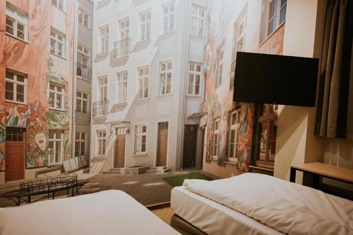 Exterior of Iness Hotel