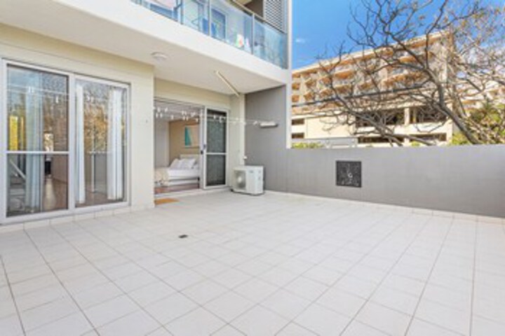 Terrace/Patio 3 of 31