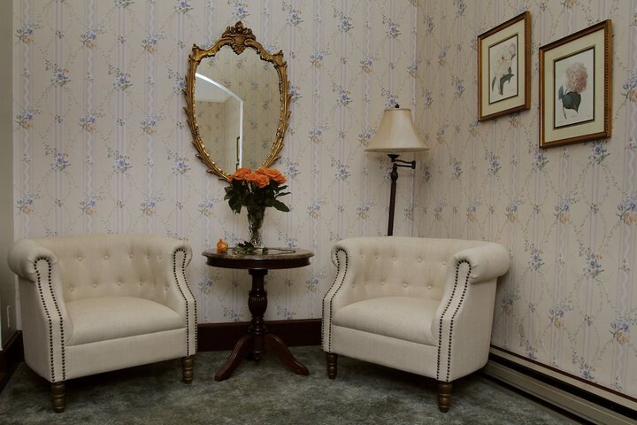 Room 35 of 66