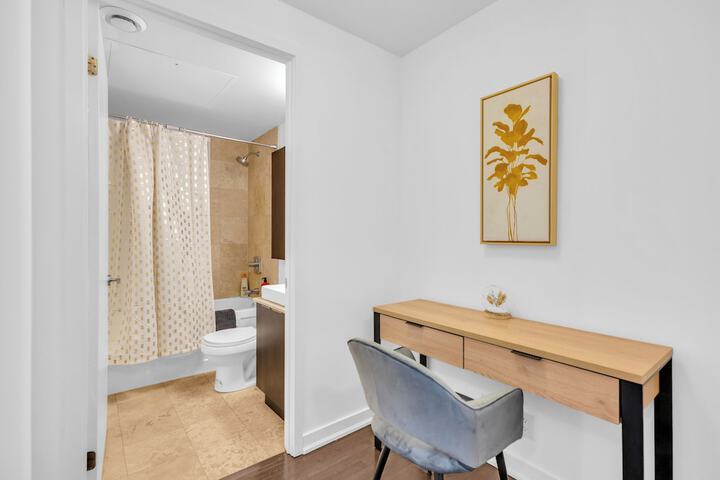 Room 659 of 931