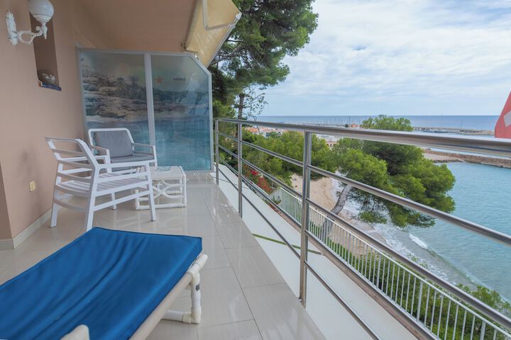 Terrace/Patio 4 of 7