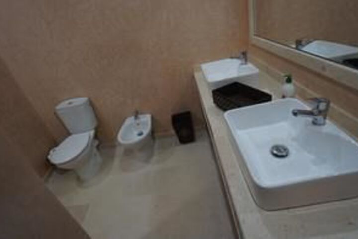 Room 3 of 25