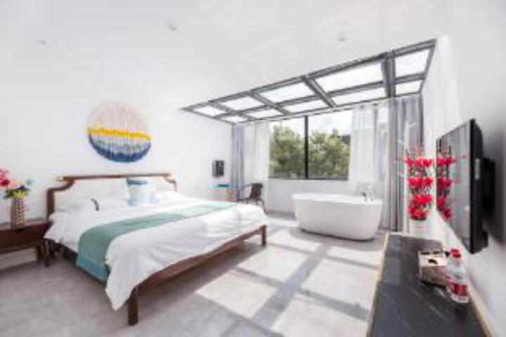 Room 21 of 23